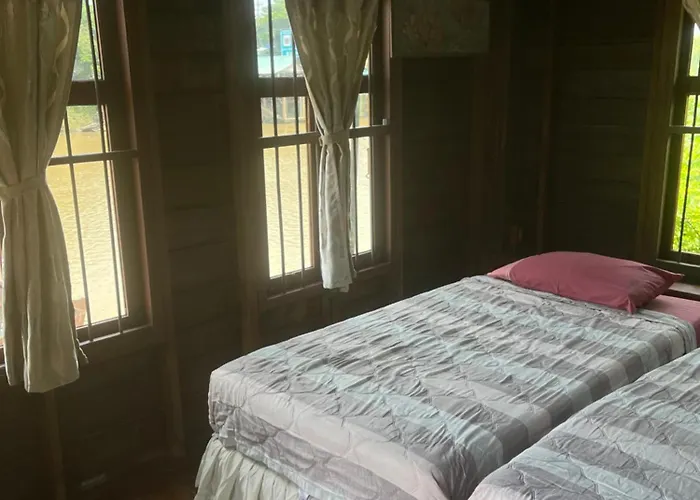 Ayothaya Riverside House